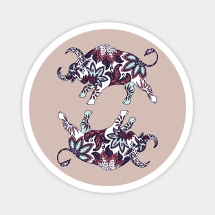 Paisley Oxen (Mauve Pink Palette) Magnet